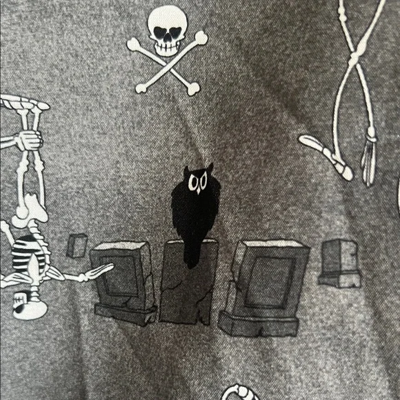 Disney Charcoal Graphic Men's Button Down Shirt.  CAJA. # 2 - Picture 6 of 9